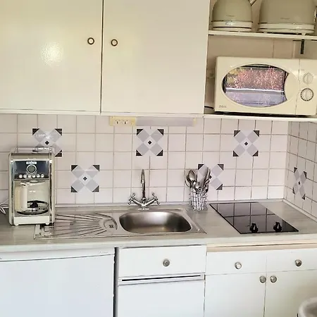 Piscine A 5 Minutes Des Plages Du Couchant Apartment *